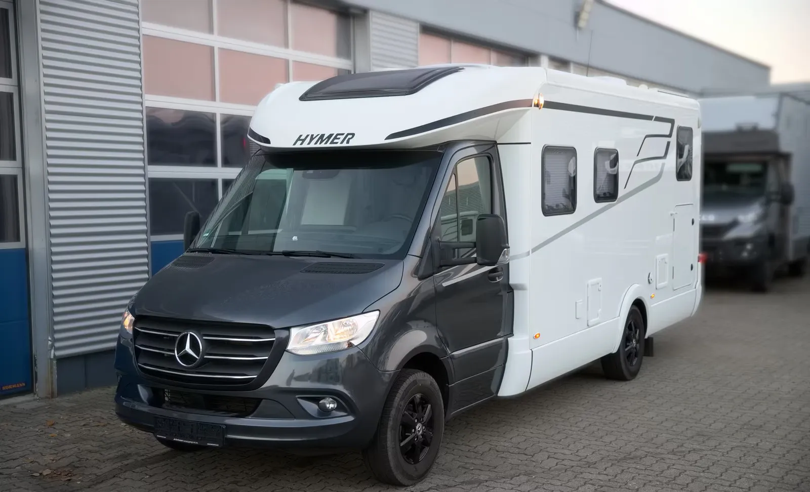 Tramp S 680